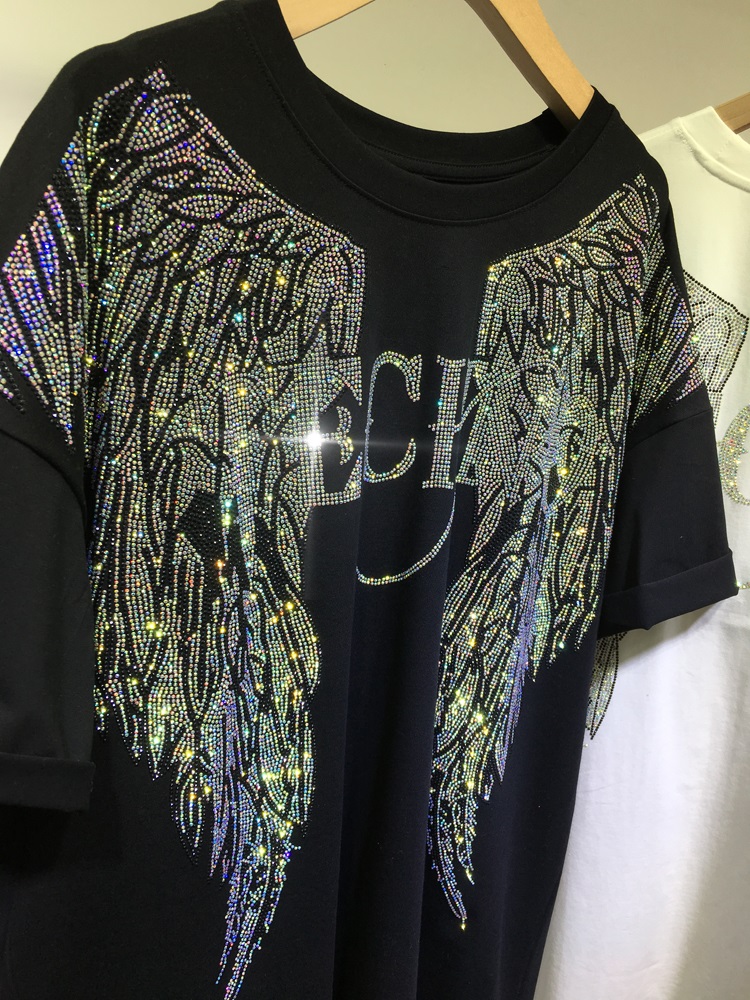 L-4XL Oversize Rhinestone Ange - đánh giá và giá Streetwear Brand Shirts