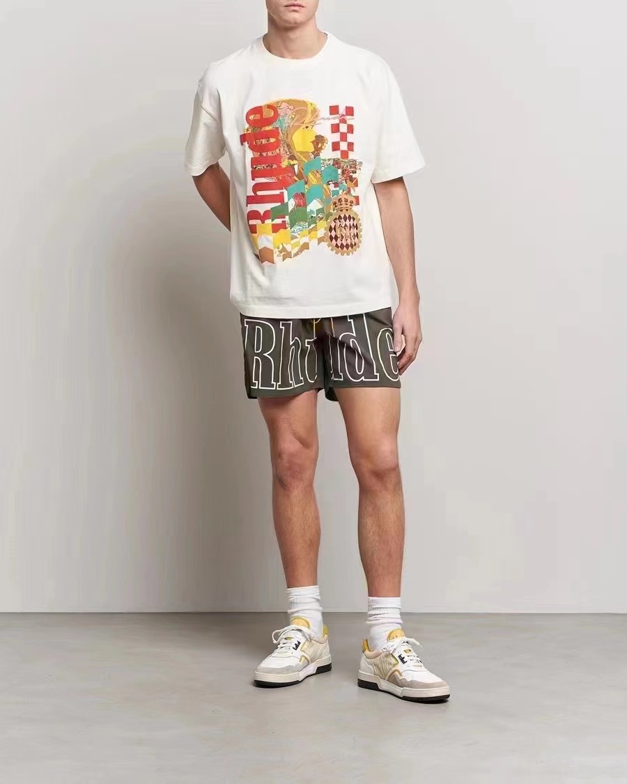 High street fashion shorts RHU - đánh giá và giá Fear Of God Essential