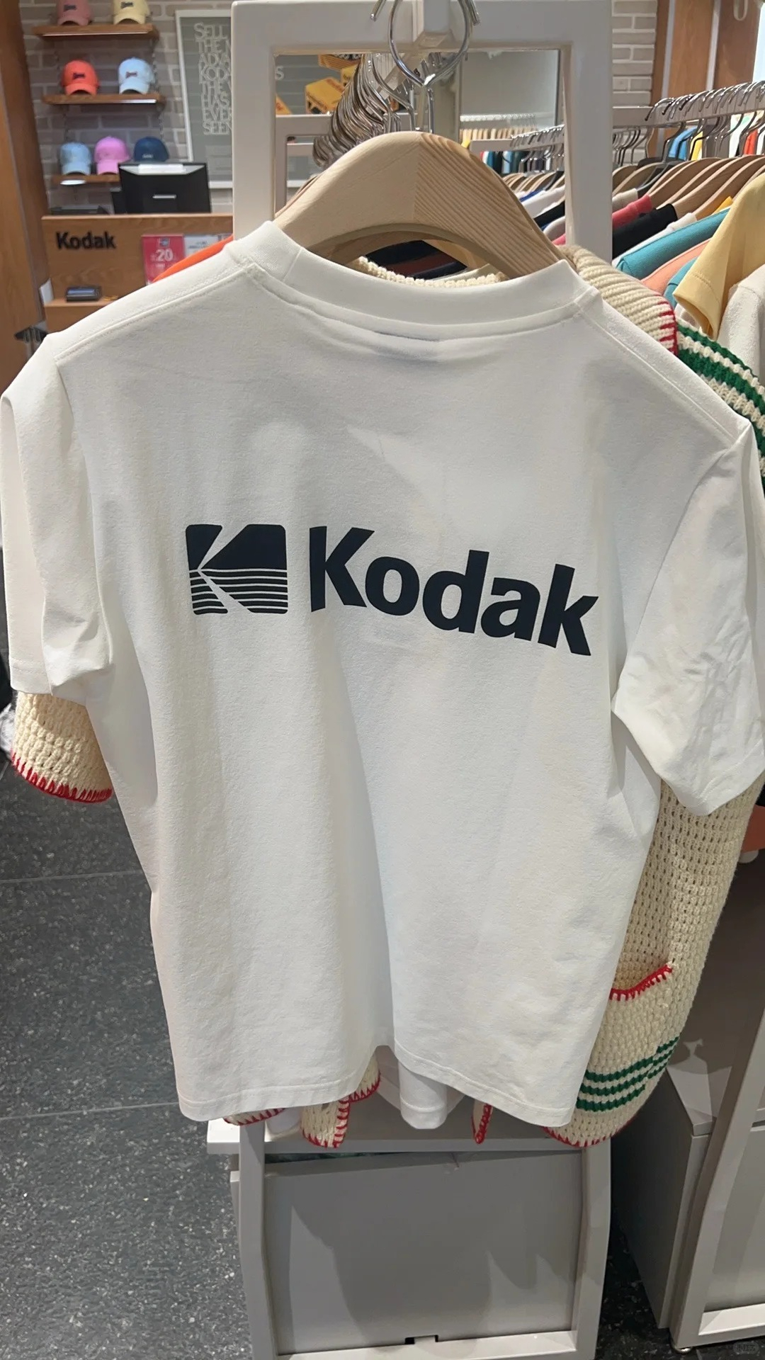 Kodak Unisex Oversized T-Shirt - đánh giá và giá Streetwear Brand Shirts