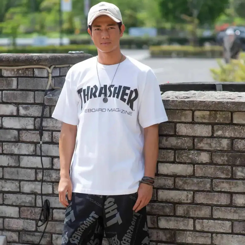 Classic FLAME LOGO Skateboardi - đánh giá và giá Streetwear Brand Magazine